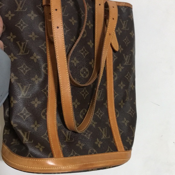 ๐ STUNNING ๐ retired Louis Vuitton bucket/ wallet - Picture 15 of 16